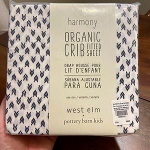 NWT Pottery Barn X West Elm Organic Crib Sheet